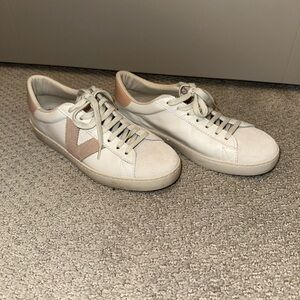 Veja Women's Cream and Tan Sneakers